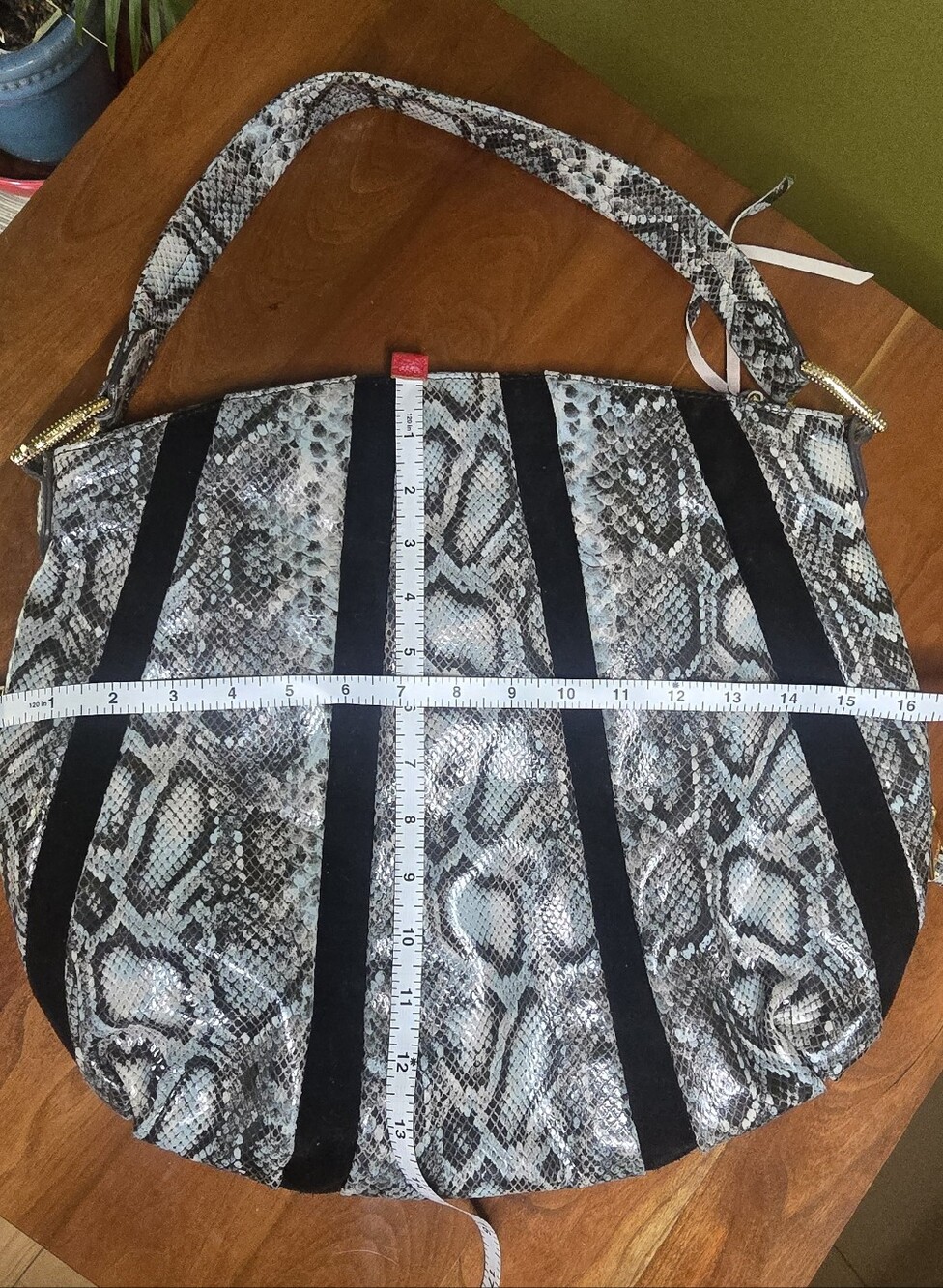 Aimee Kestenberg XL Tuscany Hobo Bag Snakeskin Print - Picture 10 of 14